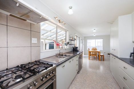 Photo of property in 8 Ashdown Crescent, Feilding, 4702