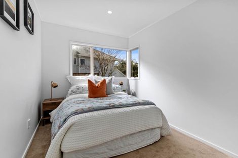 Photo of property in 2/48 Noeleen Street, Glenfield, Auckland, 0629