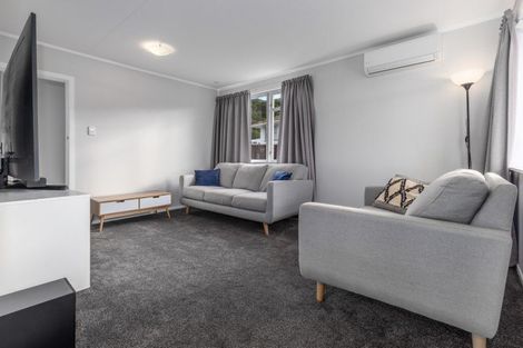 Photo of property in 30 Rangituhi Crescent, Takapuwahia, Porirua, 5022