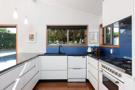 Photo of property in 11 Elmes Place, Matua, Tauranga, 3110