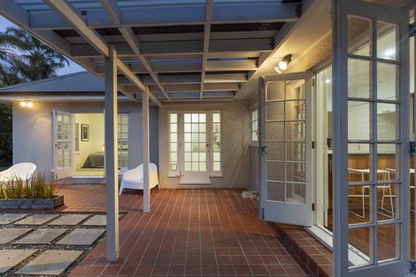 Photo of property in 232 Lake Road, Hauraki, Auckland, 0622