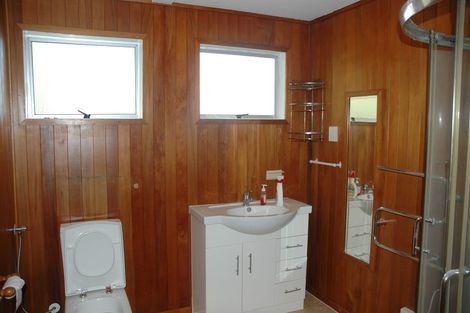 Photo of property in 12 Erica Road, Sunnynook, Auckland, 0620