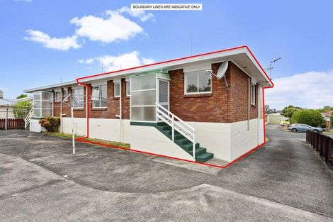 Photo of property in 2/11 Karaka Street, New Lynn, Auckland, 0600