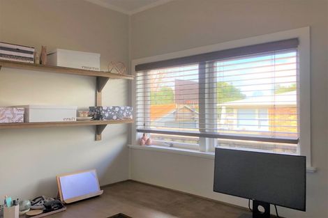 Photo of property in 18 Mcnicol Street, Fairfield, Hamilton, 3214