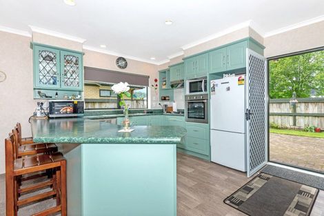 Photo of property in 8 Coulston Place, Riverdale, Gisborne, 4010