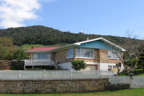 Photo of property in 105 Gordon Road, Western Heights, Rotorua, 3015