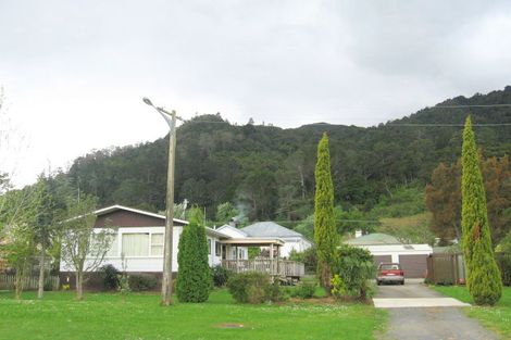 Photo of property in 2 Rewi Street, Te Aroha, 3320