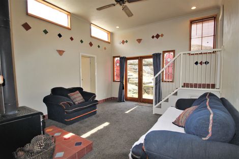 Photo of property in 30 Kerry Street, Alexandra, 9320