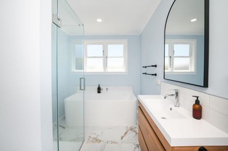 Photo of property in 9 Mersey Terrace, Roslyn, Palmerston North, 4414