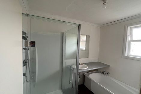 Photo of property in 4 Browning Street, Manurewa East, Auckland, 2102