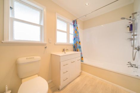 Photo of property in 46 Ebdentown Street, Ebdentown, Upper Hutt, 5018