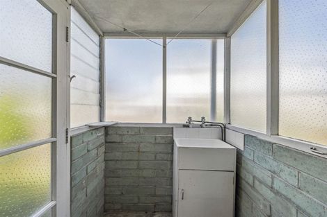 Photo of property in 3/13 Otakau Road, Milford, Auckland, 0620