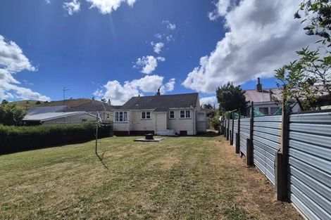 Photo of property in 18 Takahe Street, Taihape, 4720