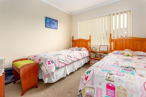 Photo of property in 3 Cathcart Close, Pukekohe, 2120