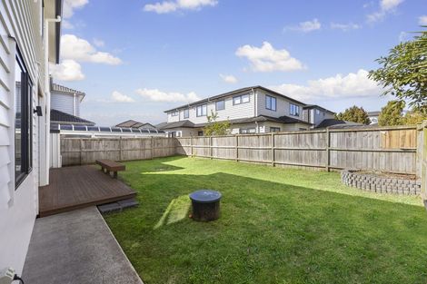 Photo of property in 30 Hikuawa Road, Flat Bush, Auckland, 2019