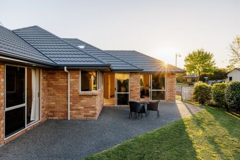 Photo of property in 2 Miers Glade, Rototuna North, Hamilton, 3210