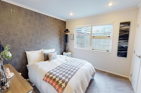 Photo of property in 12a Oxford Street, Hokowhitu, Palmerston North, 4410