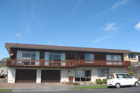 Photo of property in 17 Hine Street, New Plymouth, 4310