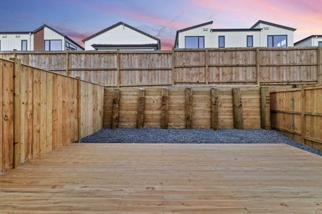 Photo of property in 30b Hearth Street, Flat Bush, 2019