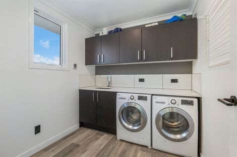 Photo of property in 81 Waiuta Street, Titahi Bay, Porirua, 5022