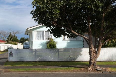 Photo of property in 23 Ben Lora Place, Mangere East, Auckland, 2024