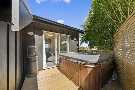 Photo of property in 45 Burma Road, Khandallah, Wellington, 6035