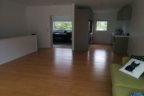 Photo of property in 79 Saddleback Grove, Karori, Wellington, 6012