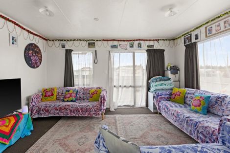 Photo of property in 336 Flaxmere Avenue, Flaxmere, Hastings, 4120