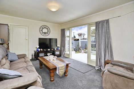 Photo of property in 70 Basingstoke Street, Aranui, Christchurch, 8061