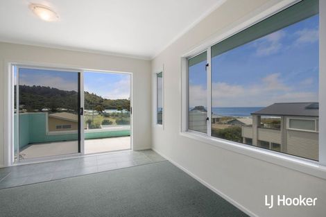 Photo of property in 24 Leo Street, Waihi Beach, 3611