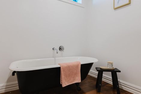 Photo of property in 24 Albert Street, Saint Clair, Dunedin, 9012