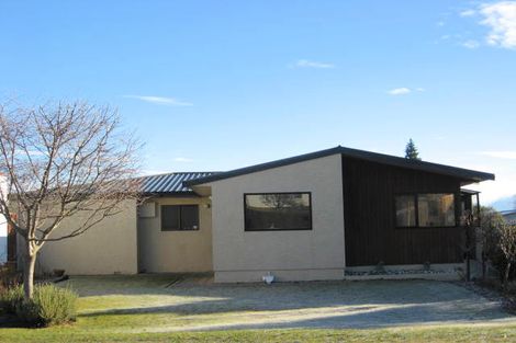 Photo of property in 157 Warren Street, Wanaka, 9305
