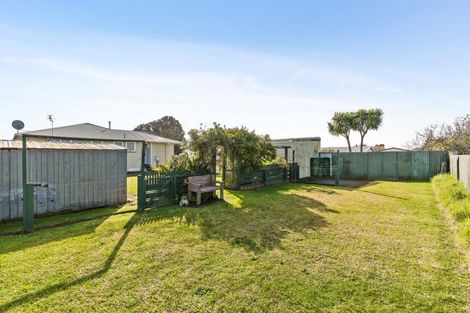Photo of property in 135 Cracroft Street, Waitara, 4320