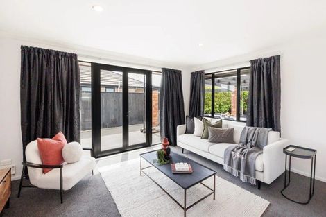 Photo of property in 22 Pegasus Place, Kelvin Grove, Palmerston North, 4414