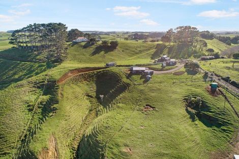 Photo of property in 50 Binns Road, Karioitahi, Waiuku, 2683