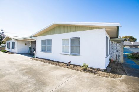 Photo of property in 3/682 Aberdeen Road, Te Hapara, Gisborne, 4010