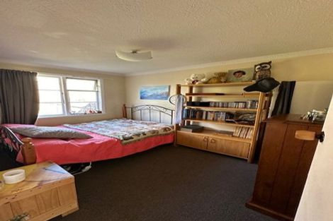 Photo of property in 12 Bush Grove, Trentham, Upper Hutt, 5018