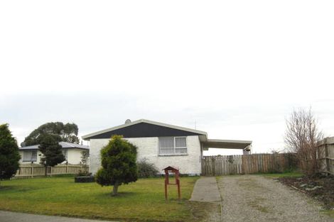 Photo of property in 48 Dundee Place, Strathern, Invercargill, 9812