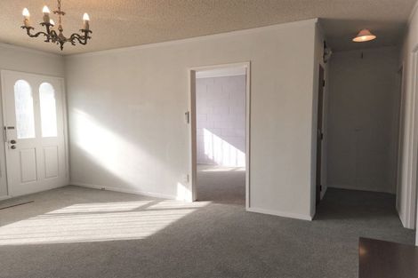 Photo of property in 2/16 Hamlin Road, Mount Wellington, Auckland, 1060