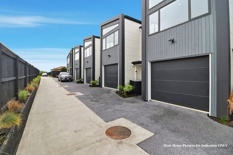 Photo of property in 4/7 Tapu Road, Huapai, Kumeu, 0810