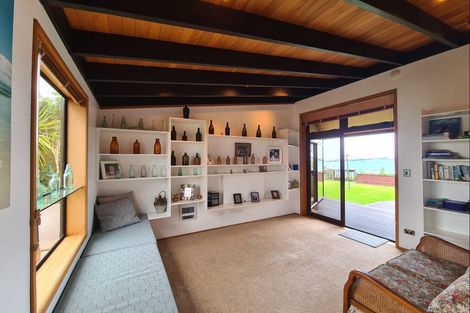 Photo of property in 1980 Wyuna Bay Road, Wyuna Bay, Coromandel, 3581