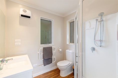 Photo of property in 10 Donovan Place, Aidanfield, Christchurch, 8025