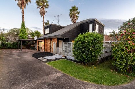 Photo of property in 4/72 Moore Street, Howick, Auckland, 2014