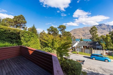 Photo of property in 36 Arawata Terrace, Sunshine Bay, Queenstown, 9300