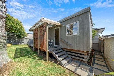 Photo of property in 14 Claymore Street, Manurewa, Auckland, 2102