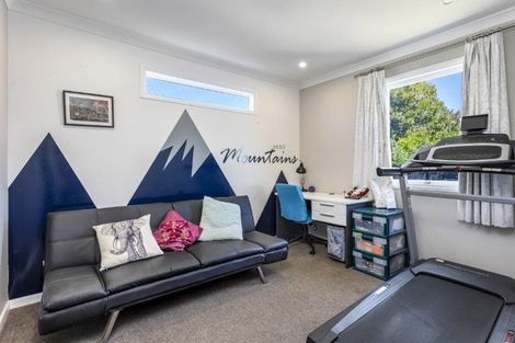 Photo of property in 1/176 Birkdale Road, Birkdale, Auckland, 0626