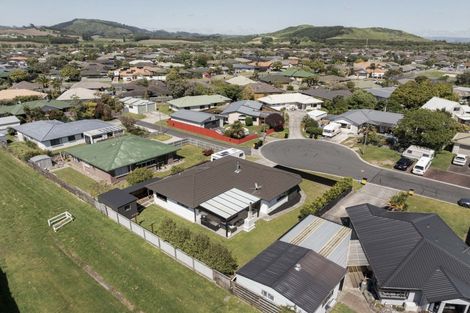 Photo of property in 61 Kane Road, Papamoa Beach, Papamoa, 3118