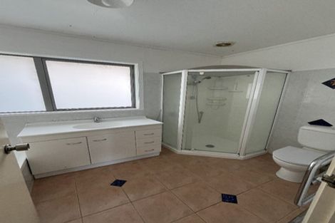 Photo of property in 10 Sykes Avenue, Hatfields Beach, Orewa, 0931