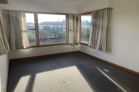 Photo of property in 23 Cruickshank Crescent, Rosedale, Invercargill, 9810