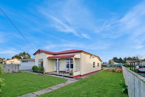 Photo of property in 82 Alexandra Street, Marton, 4710